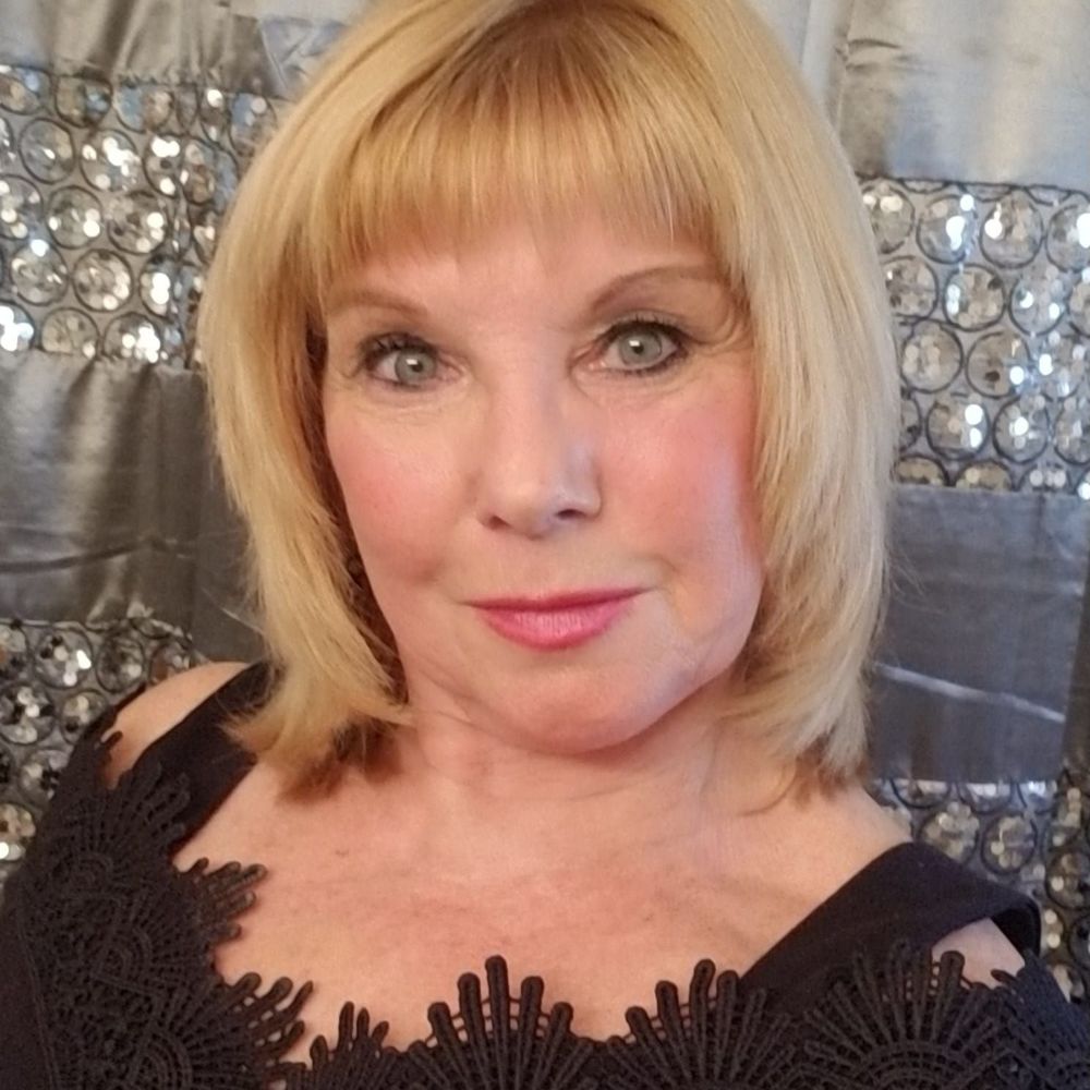 Meet your Posher, Diane